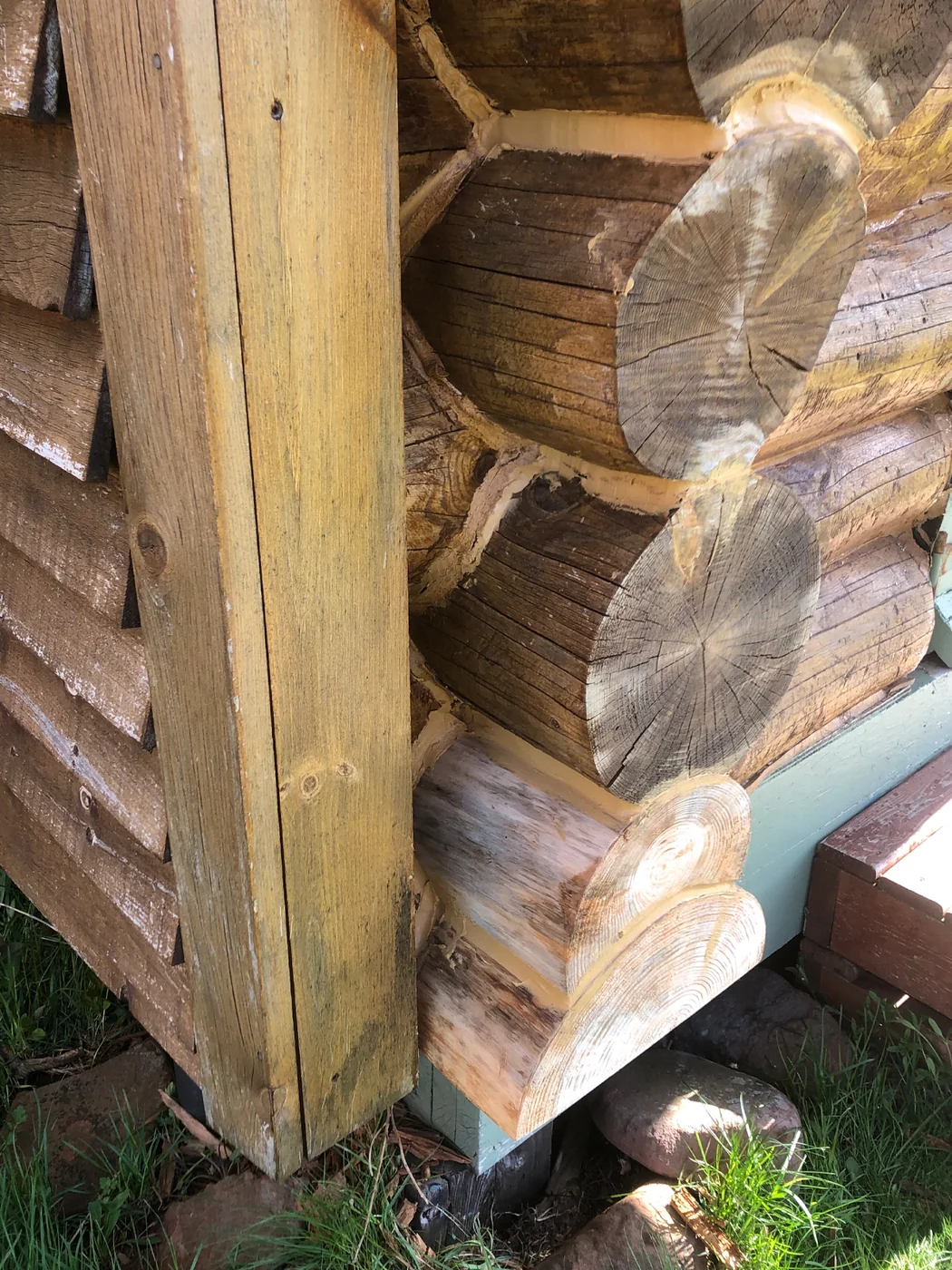 Restaurierung eines Blockhauses